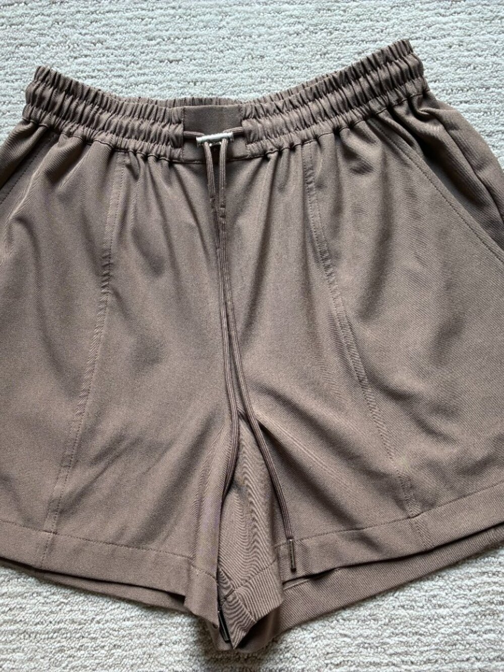 Varley Esmond Short 3" - Picture 2 of 6
